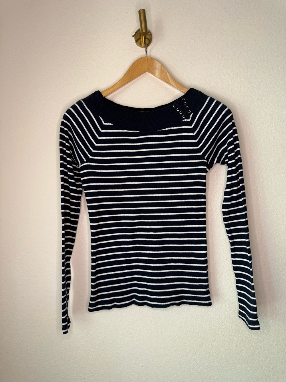 Lauren Ralph Lauren Navy & White Striped Lace-Up Boat Neck Knit Top size M
